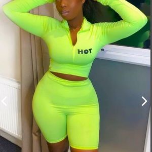 Neon green set